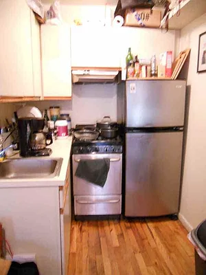 Rented by Manhattan Property Group | media 25