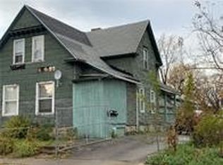 12 Galusha St, Rochester, NY 14605