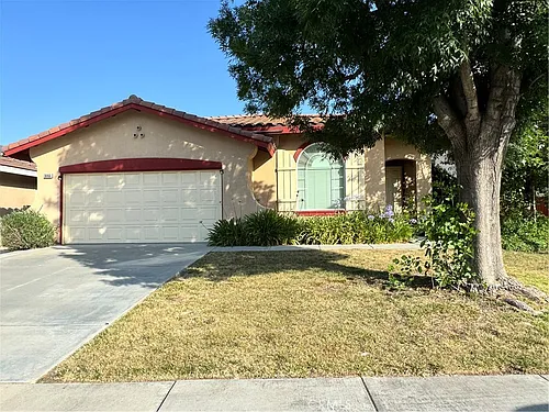 36168 Leeds St Photo 1
