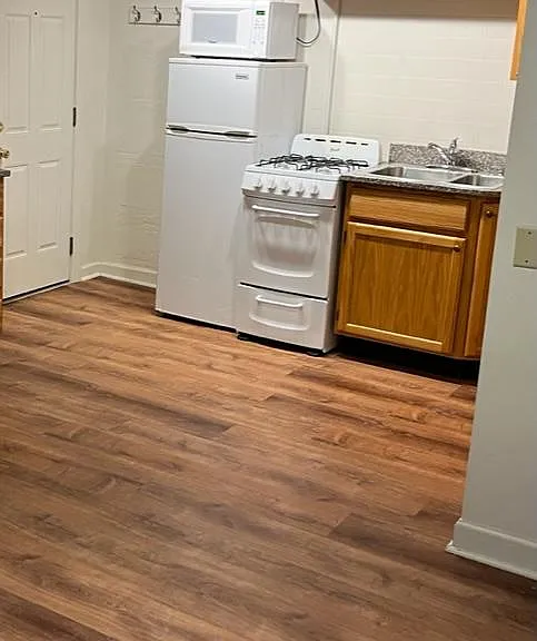 3015 35th Ave S #3 — Photo 5