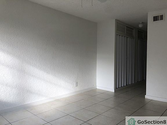 5th image of 300 SE 11th Ave APT 107