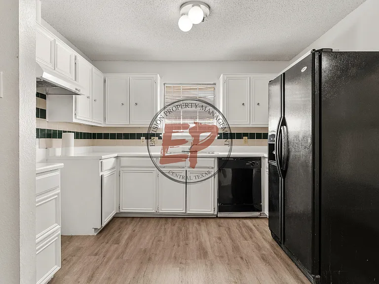 1727 Ramada Dr — Photo 8