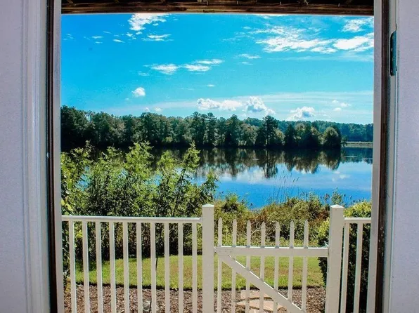 3326 Harbour Pointe Pl Unit 1, Fayetteville, NC 28314