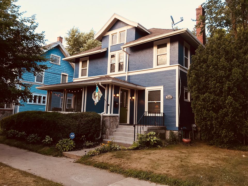 1st image of 548 Benjamin Ave SE