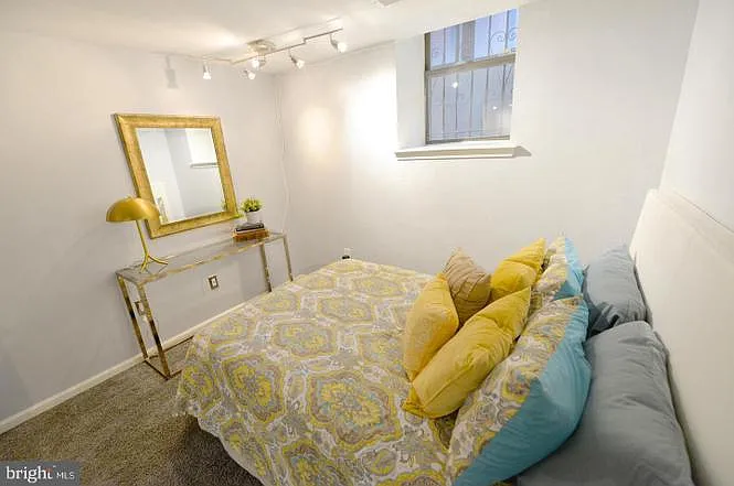 914 Spruce St #4 — Photo 34
