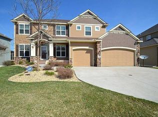 11768 Naples Cir NE, Blaine, MN 55449