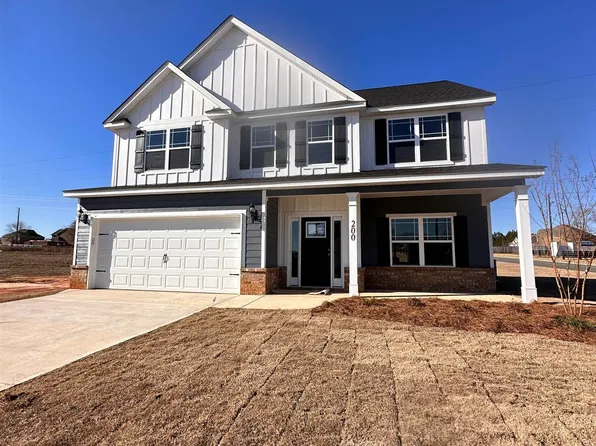 200 Ashley Nicole Ave, Bonaire, GA 31005