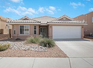 7220 Hawthorn Ave NE, Albuquerque, NM 87113
