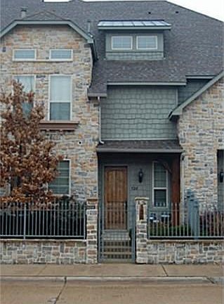 2nd image of 524 W Lookout Dr
