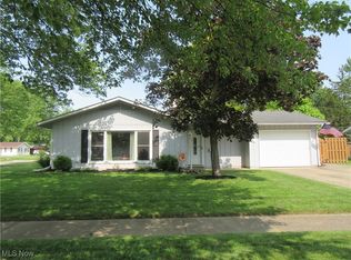 771 Trotter Ln, Berea, OH 44017