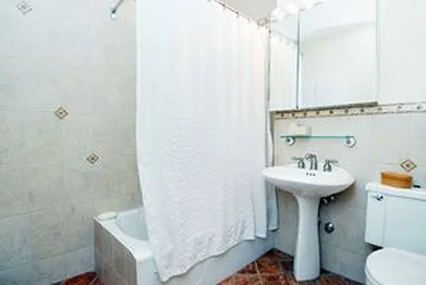 Sold by Douglas Elliman | media 25