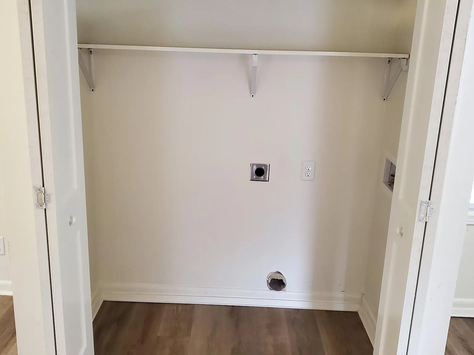 2 bed, 761 sqft, $1,000 — Photo 4