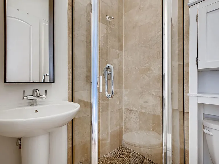 2428 W Augusta Blvd #3 — Photo 12
