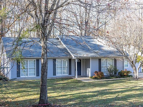 3rd image of 573 Lee Road 279