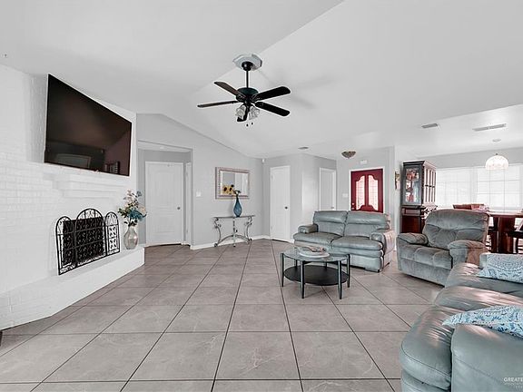 4th image of 7021 N 17th St