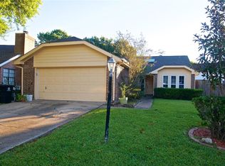 3127 Westwick Dr, Houston, TX 77082