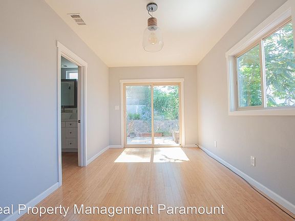 3rd image of 1540 W Court St