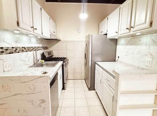7711 Donnybrook Ct, Annandale, VA 22003