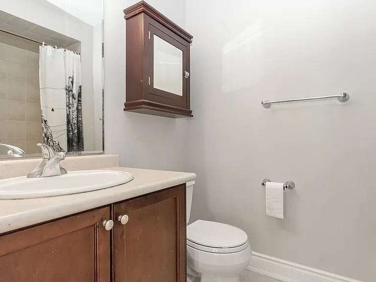 139 Don Minaker Dr #UL - 139 DON MINAKER — Photo 23