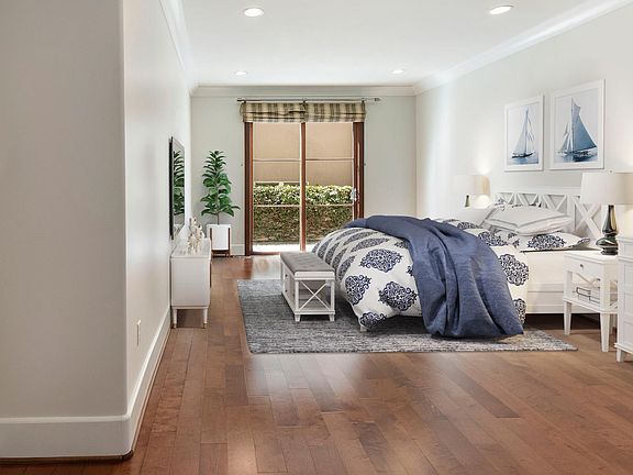 5th image of 357 N Hayworth Ave APT 104