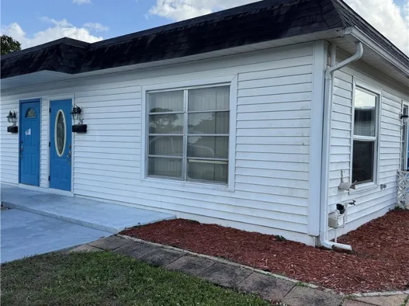 26 Hamlin Ct, Lehigh Acres, FL 33936