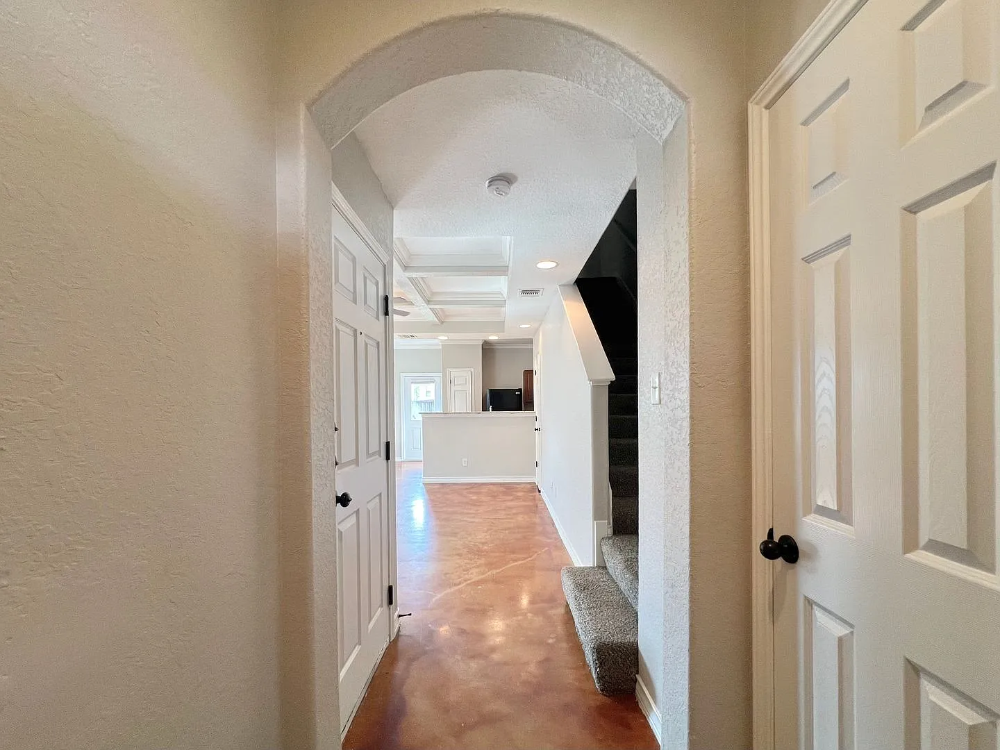 5109 Flipper Dr — Photo 2