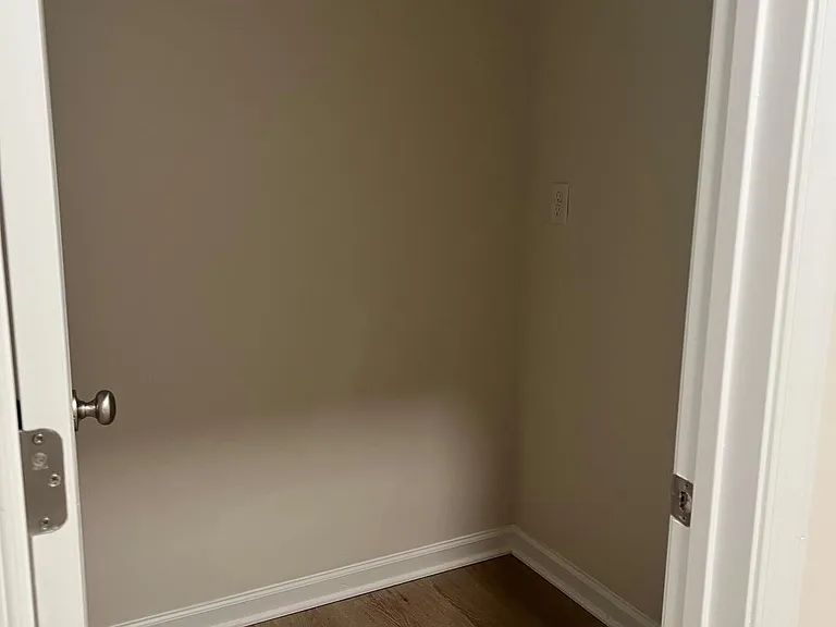 116 Waywood Dr — Photo 23