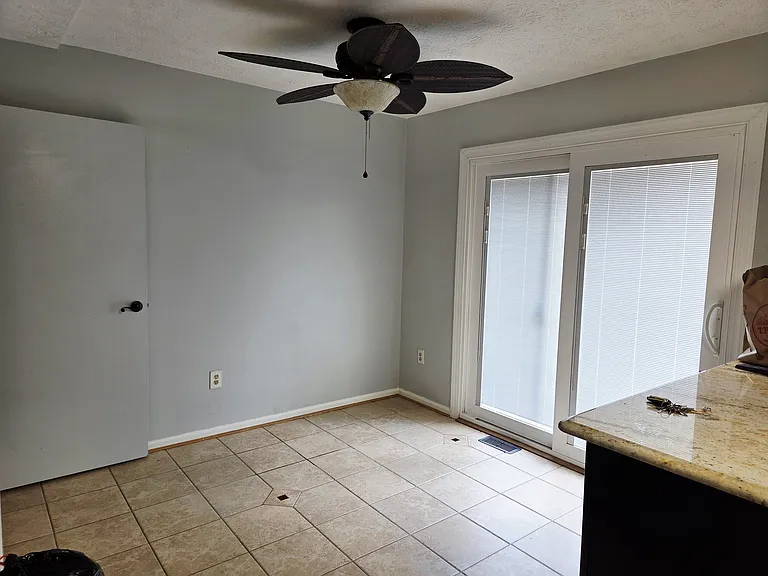 11803 Maren Ct — Photo 2