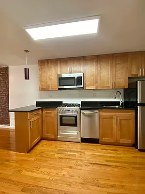 Rented by Waverly Realty Associates | media 14