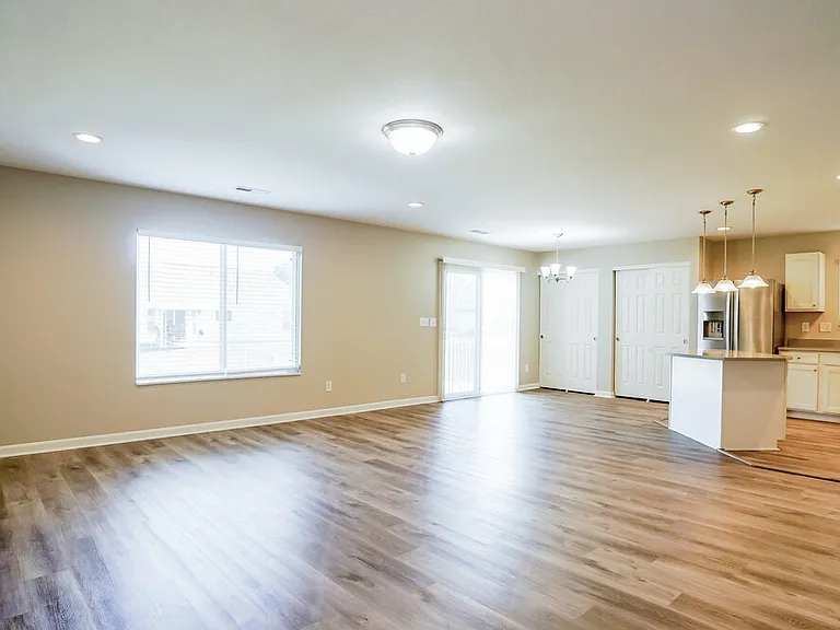 7500 Willow Leaf Dr — Photo 13