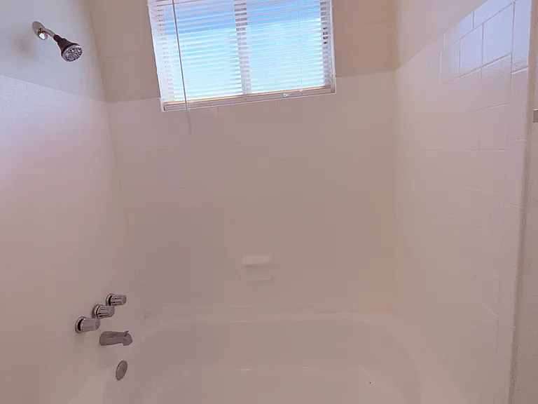 CATALINA VISTA APARTMENTS — Photo 48