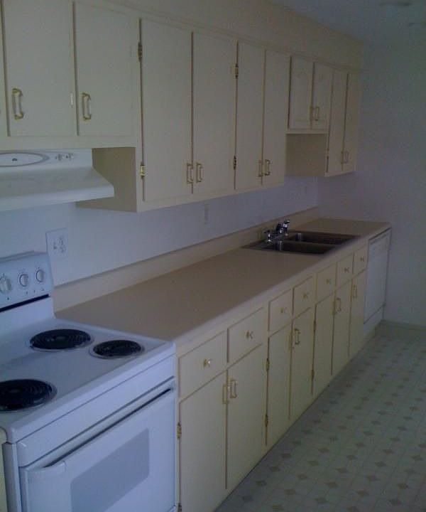 2nd image of 21 Cottage St