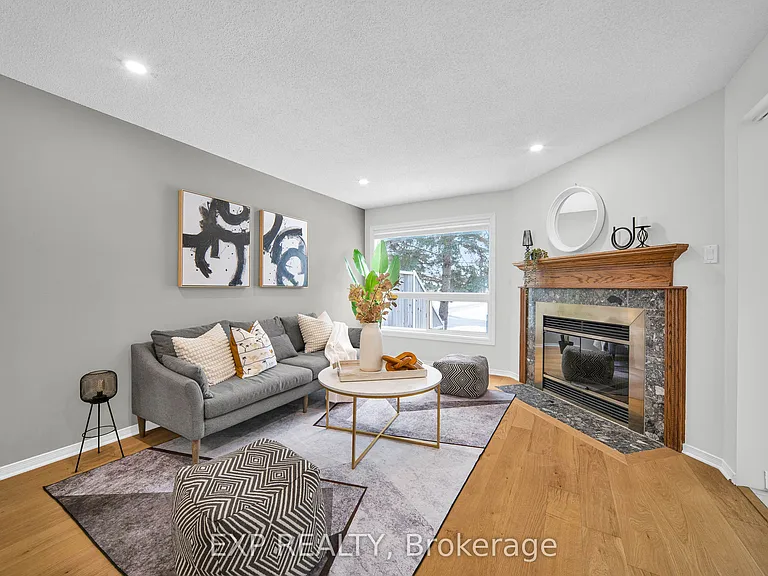 14 Sandcliffe Ter — Photo 4