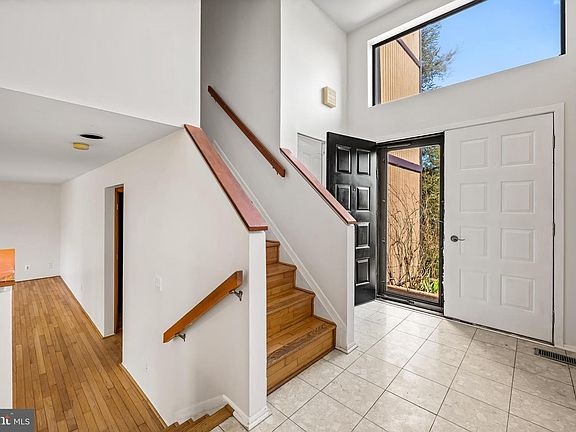 4th image of 12204 Velvet Hill Dr