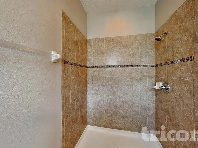 1109 Lauren Manor Loop — Photo 10