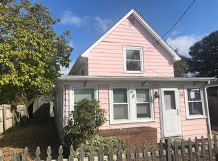 39 12th St, Wareham, MA 02571