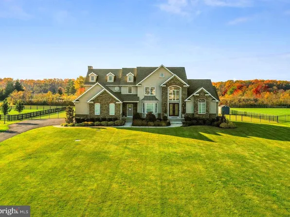 6 Haddington Way, Medford, NJ 08055