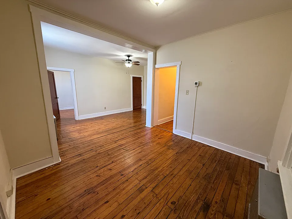 3 E Main St #2