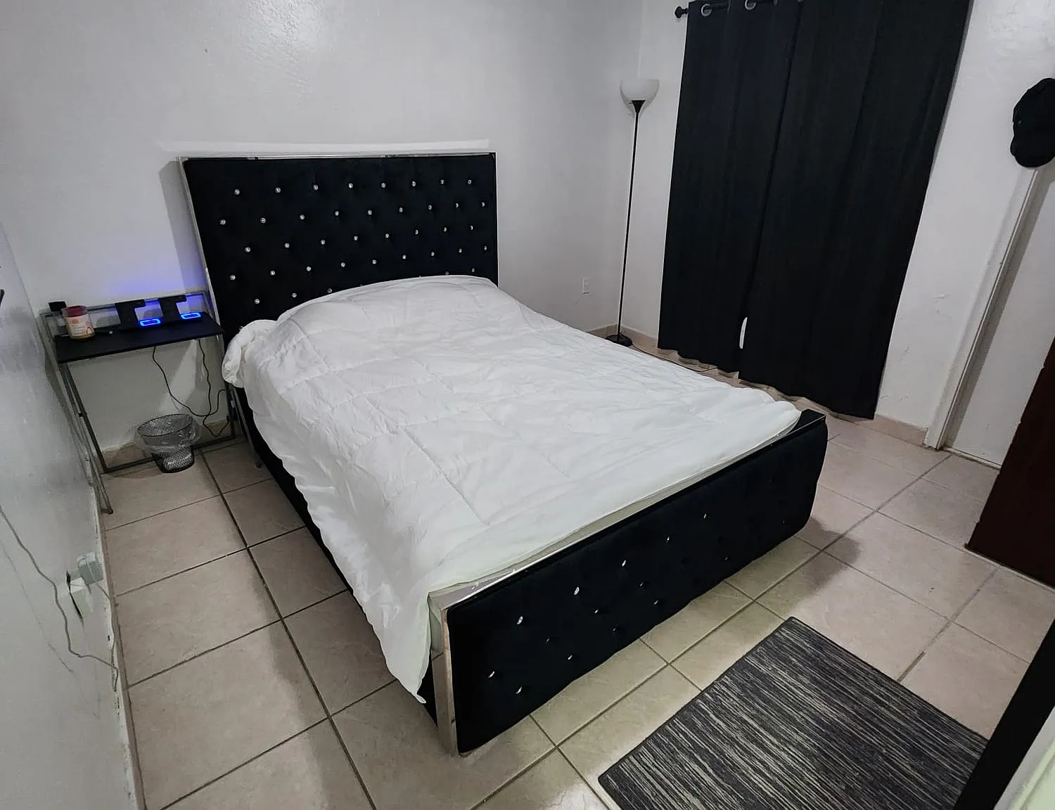 2 bed, 750 sqft, $2,000 — Photo 3