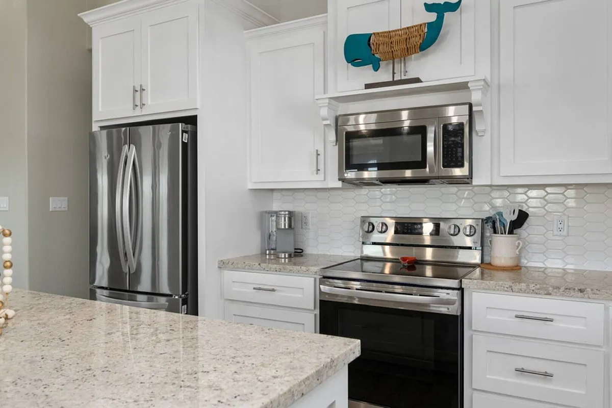 Building Photo - Gulf Shores Dr