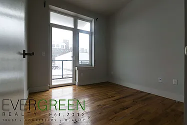 Rented by Evergreen Apartments BK