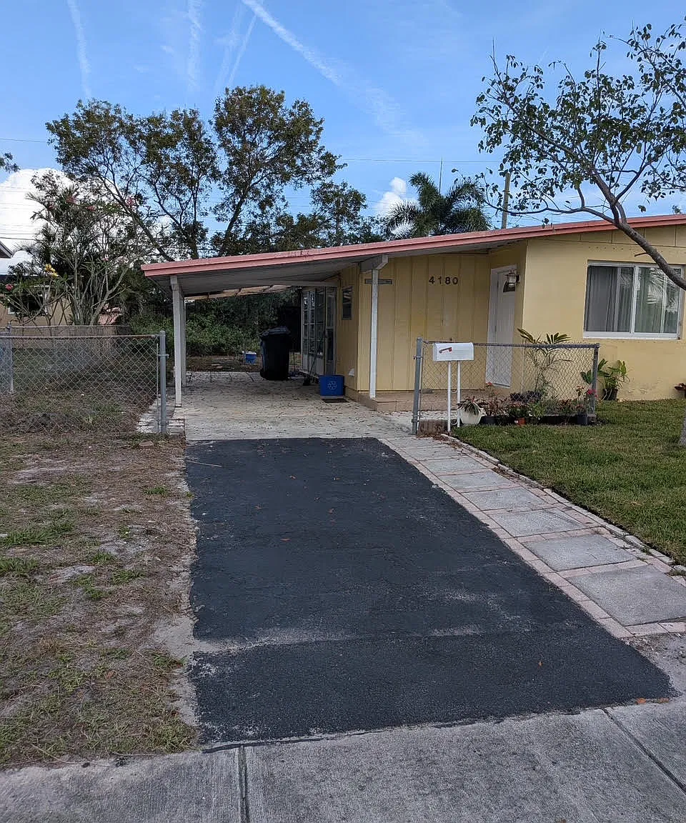 3 bed, 1350 sqft, $2,250 — Photo 3