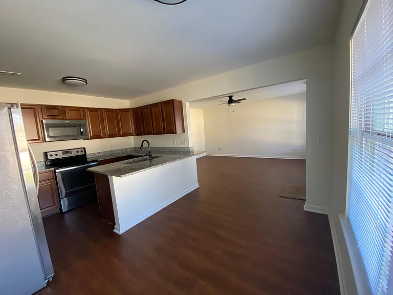234 Mary High Dr — Photo 3