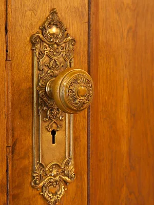 Sold by Sotheby's International Realty | media 10