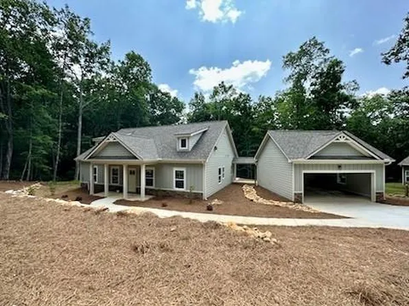 109 Mink Ct, Waleska, GA 30183