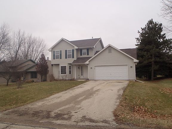 2nd image of 2307 Candlewick Dr SE