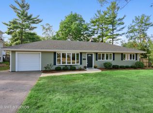 126 E Hawthorne Blvd, Wheaton, IL 60187