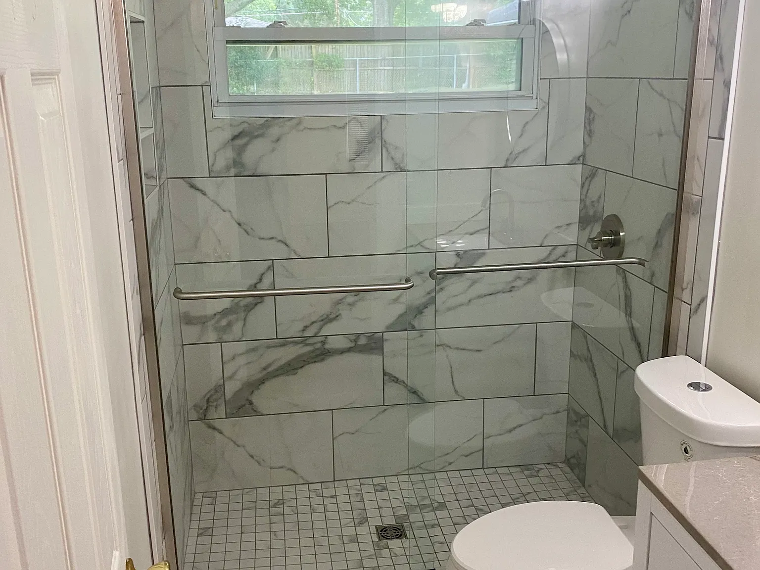 3 bed, 1114 sqft, $1,300 — Photo 4