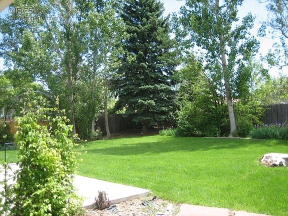 Big fenced back yard
