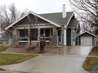 316 W Brown St, Luverne, MN 56156